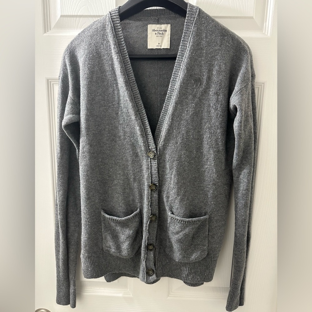 Abercrombie Grey Cardigan Size Medium